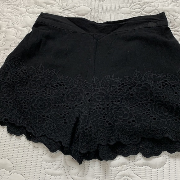 NWT Sim & Sam Black Shorts - Picture 3 of 11